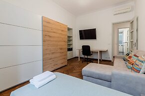 Casa Alessandro in the Elegant Crocetta