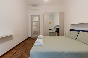 Casa Alessandro in the Elegant Crocetta