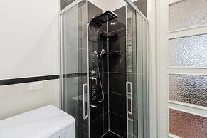 Casa Alessandro in the Elegant Crocetta