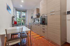 Casa Alessandro in the Elegant Crocetta