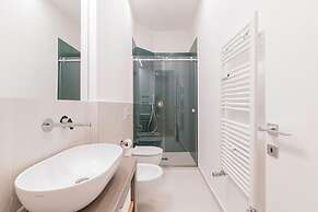 Casa Isella Stylish and Tranquil