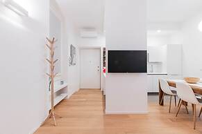 Casa Isella Stylish and Tranquil