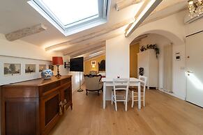 Suite Persichetto by Bologna Iconic Hillside