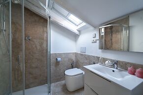 Suite Persichetto by Bologna Iconic Hillside