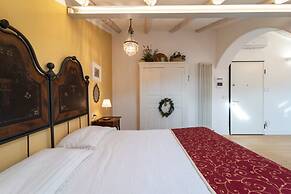 Suite Persichetto by Bologna Iconic Hillside