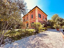 Suite Persichetto by Bologna Iconic Hillside