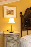 Suite Persichetto by Bologna Iconic Hillside