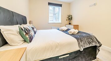 London Street Apt By REDWOOD STAYS