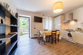 Loppia Bay by Wonderful Italy