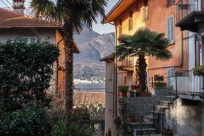 Loppia Bay by Wonderful Italy