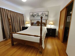 Romantic Getaway Near the Heart of Vancouver