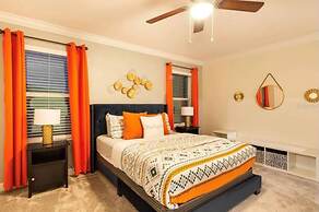 Go 28 Champions Gate