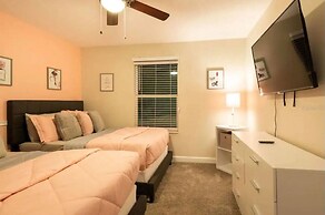 Go 28 Champions Gate