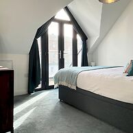 Retallick on Morrab- Parking- Near Promenade