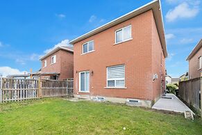 Beautiful House - On A Quiet Street