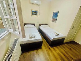Bonvoyage Rustaveli Ave