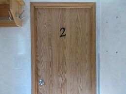 Arctic Homestead Suite 2