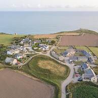 Triskele Detached Characteristic Home Sleeps 10