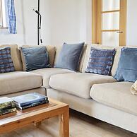 Triskele Detached Characteristic Home Sleeps 10