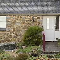 Triskele Detached Characteristic Home Sleeps 10