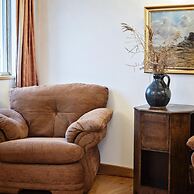 Triskele Detached Characteristic Home Sleeps 10