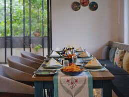 Amã Stays & Trails Nilaya Amaltaas Villa, Udaipur