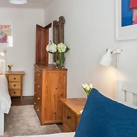 Charming Mousehole Cottage