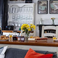 Charming Mousehole Cottage