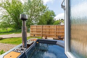 Woods Meadow Glamping