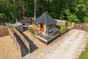 Woods Meadow Glamping