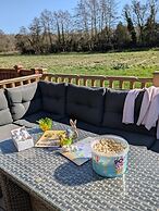 Woods Meadow Glamping