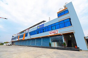 Fabexpress Jagatraj Vishwa Lodging