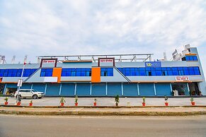 Fabexpress Jagatraj Vishwa Lodging