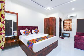 Fabexpress Jagatraj Vishwa Lodging