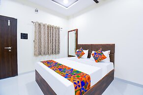 Fabexpress Jagatraj Vishwa Lodging
