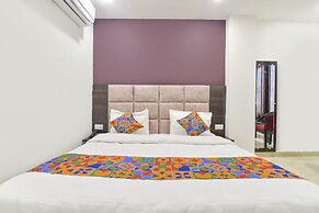 Fabexpress Park Residency I