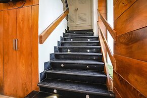 Fabhotel Amber Palace