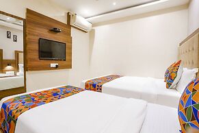 Fabhotel Amber Palace