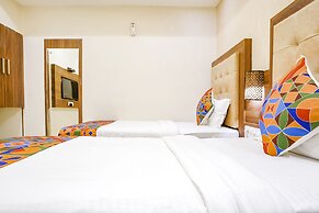 Fabhotel Amber Palace