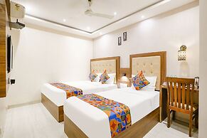 Fabhotel Amber Palace