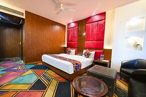 Fabhotel Billionaire Inn