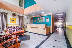 Fabhotel Ess Paradise