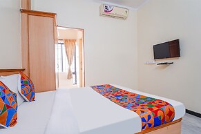 Fabhotel Ess Paradise