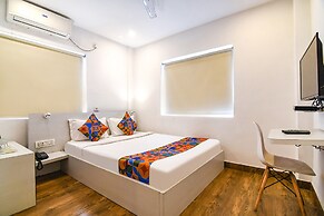 Fabhotel Globe Express