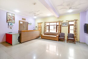 Fabhotel Grand Comforts