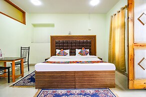 Fabhotel Grand Comforts