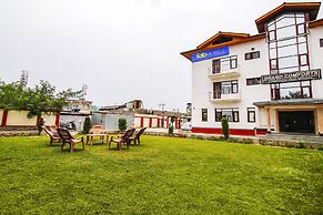 Fabhotel Grand Comforts