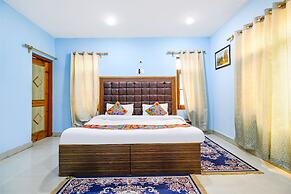 Fabhotel Grand Comforts