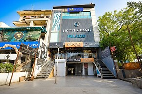 Fabhotel Grand Palazzo