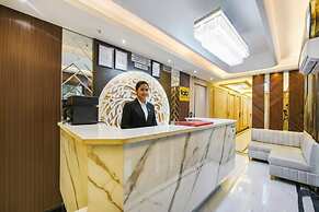 Fabhotel Grand Palazzo